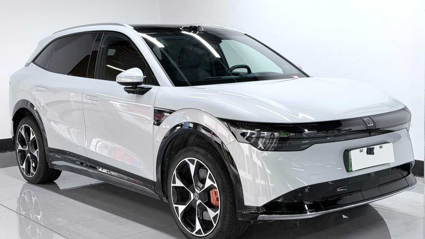 ZEEKR 7X 2025 100kWh Long Range Rear Drive Intelligent Driving Edition