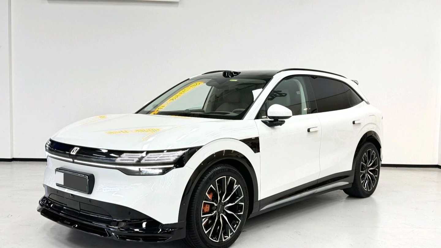 ZEEKR 7X 2025 100kWh Long Range 4WD Intelligent Driving Edition