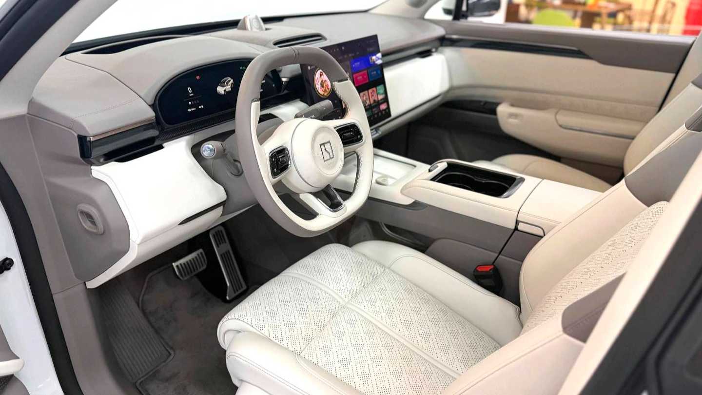 ZEEKR 7X 2025 100kWh Long Range 4WD Intelligent Driving Edition