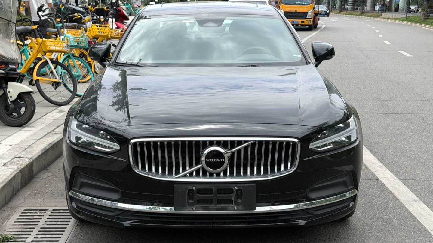 VOLVO China S90 2025 B5 Smart Luxury Edition