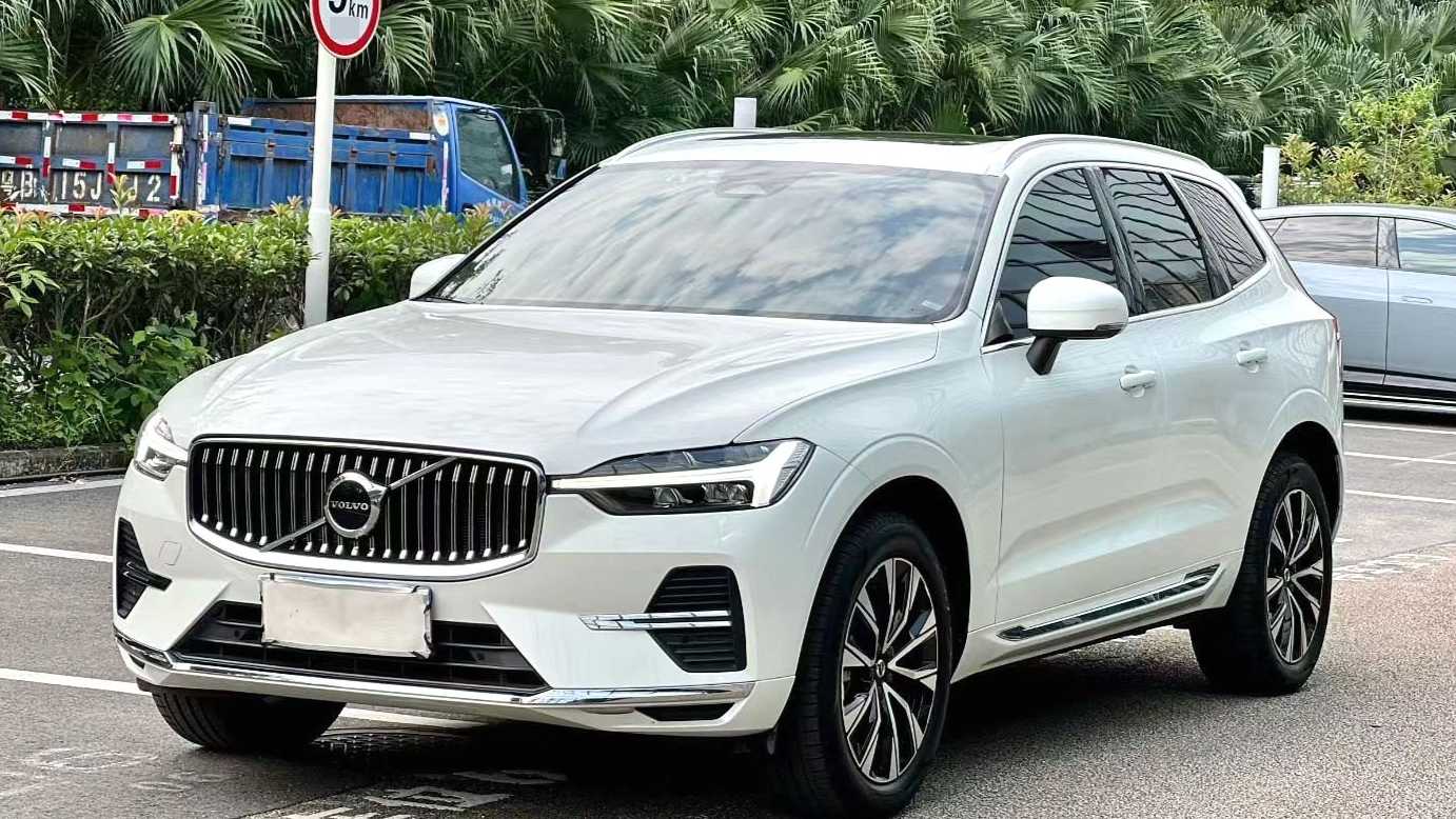 VOLVO China XC60 2023 B5 4WD Intelligent Yuan Luxury Edition