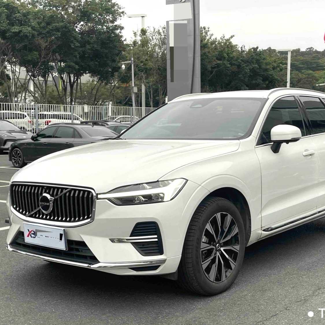 VOLVO China XC60 2024 B5 four-wheel drive intelligent far sports version Подержанный автомобиль
