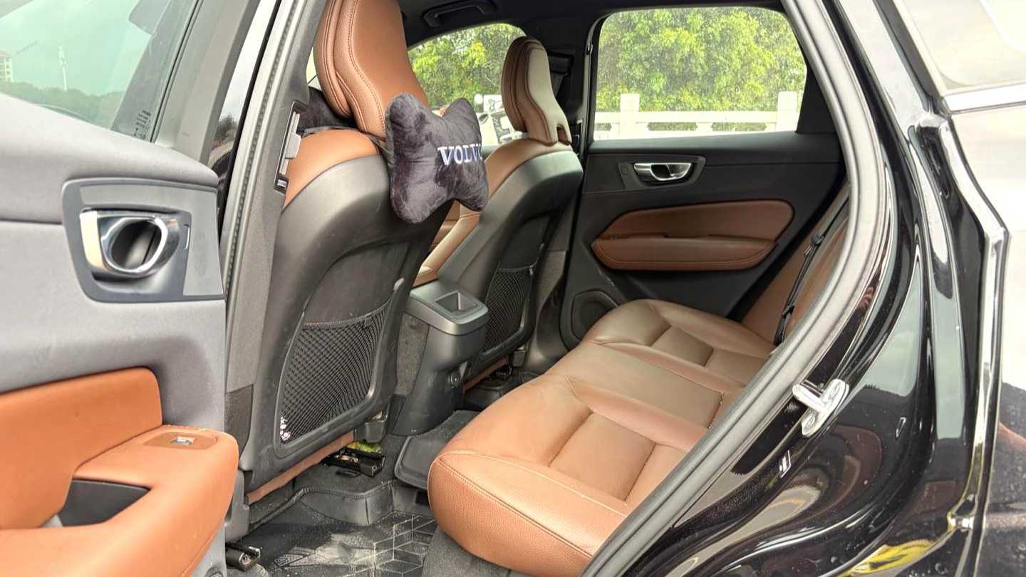 VOLVO China XC60 2024 B5 4WD Intelligent Luxury Edition