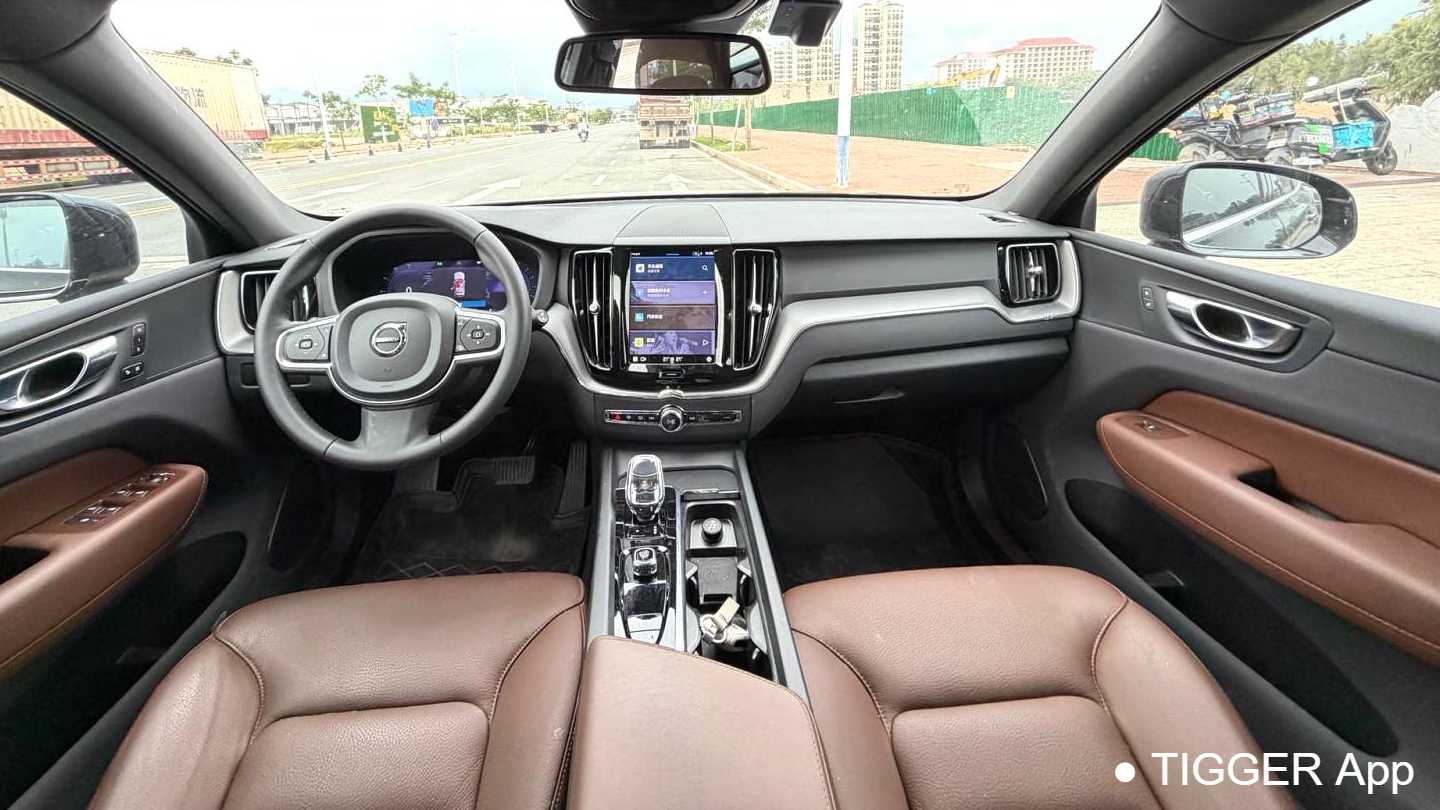 VOLVO China XC60 2024 B5 4WD Intelligent Luxury Edition