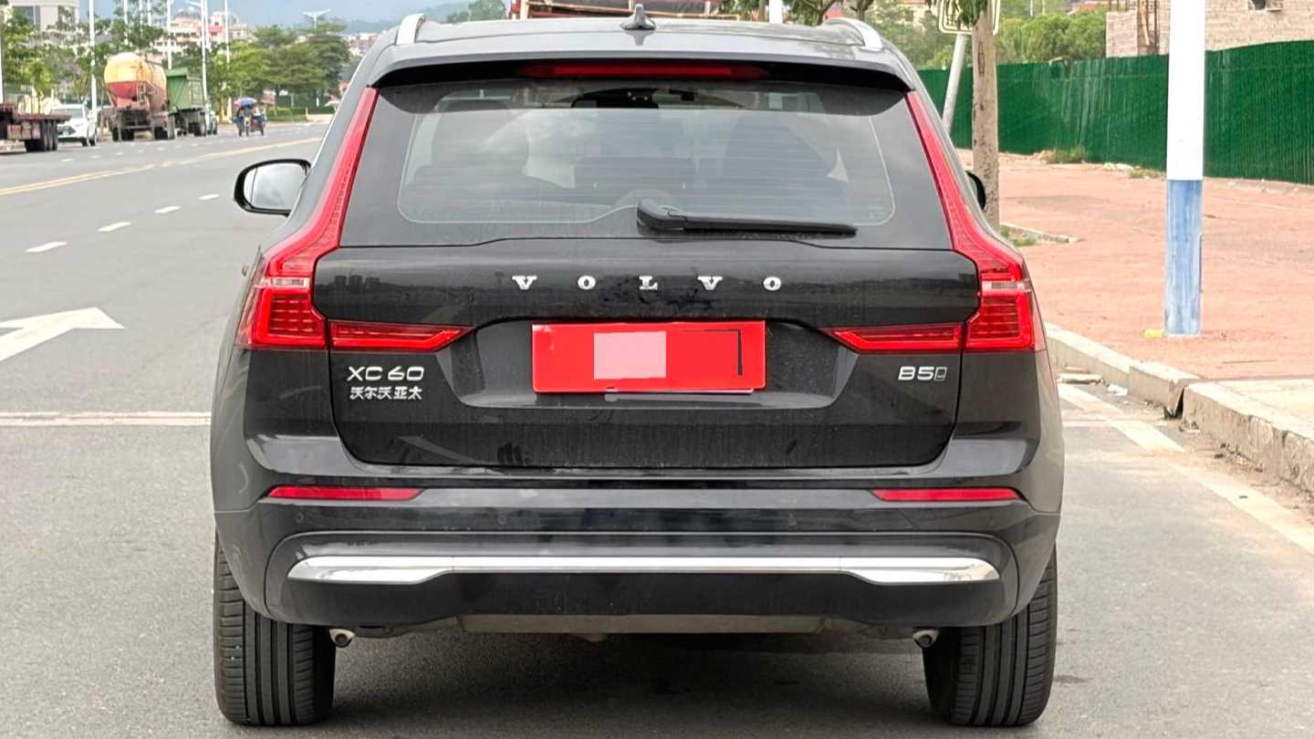 VOLVO China XC60 2024 B5 4WD Intelligent Luxury Edition