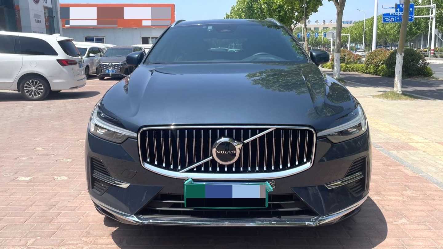 VOLVO China XC60 2023 B5 4WD Intelligent Yuan Luxury Edition