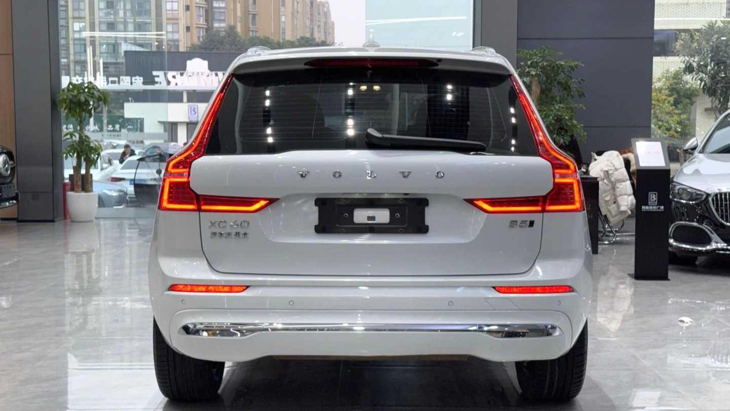 VOLVO China XC60 2024 B5 4WD Intelligent Luxury Edition
