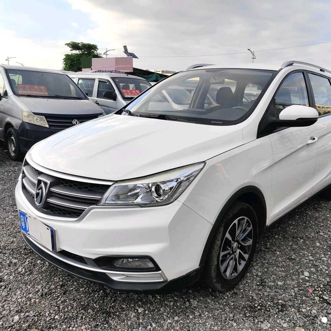BAOJUN 730 2021 1.5T CVT Fashion 7-seater National V 二手车