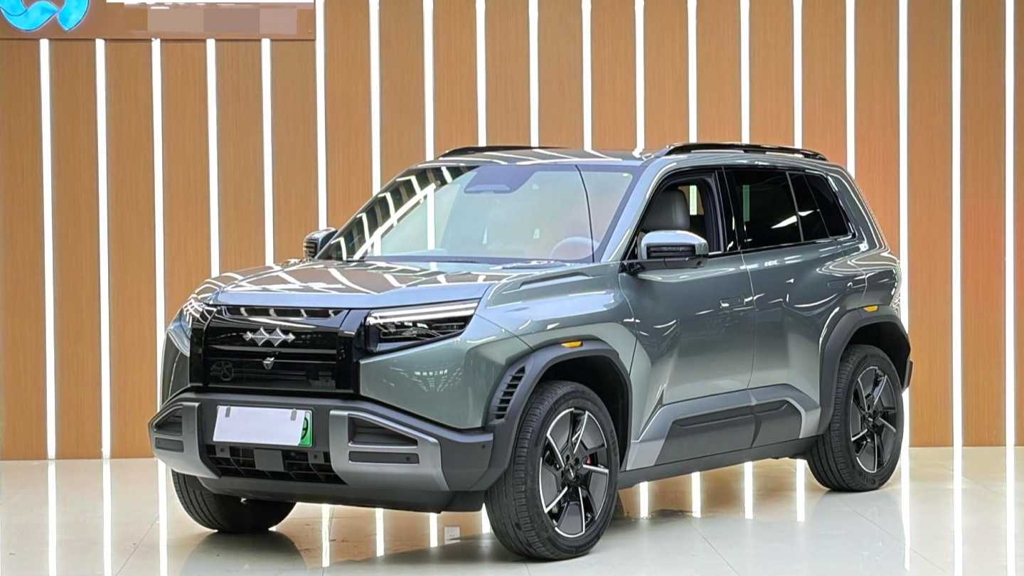 Formula Leopard‌ T3 2025 501KM 4WD Ultra Edition