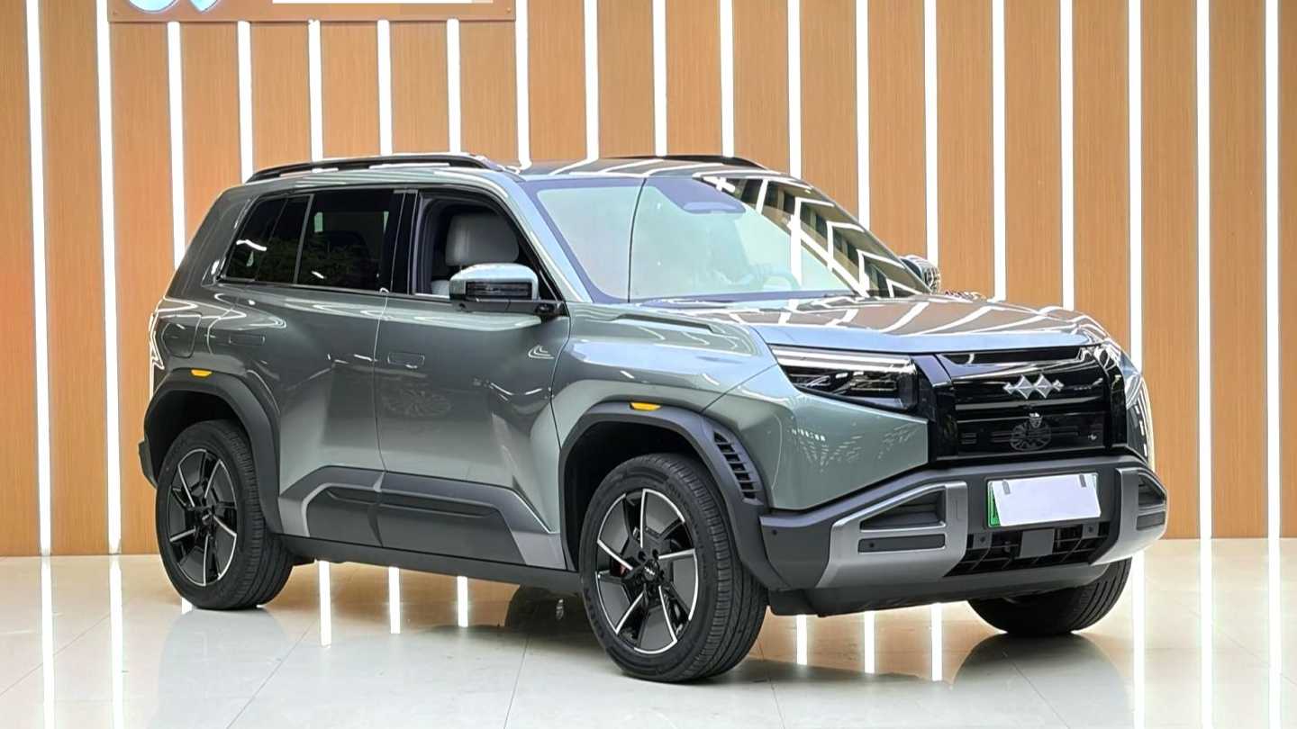 Formula Leopard‌ T3 2025 501KM 4WD Ultra Edition