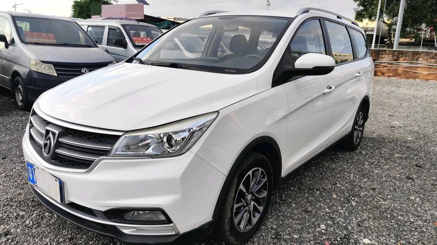 BAOJUN 730 2021 1.5T CVT Fashion 7-seater National V
