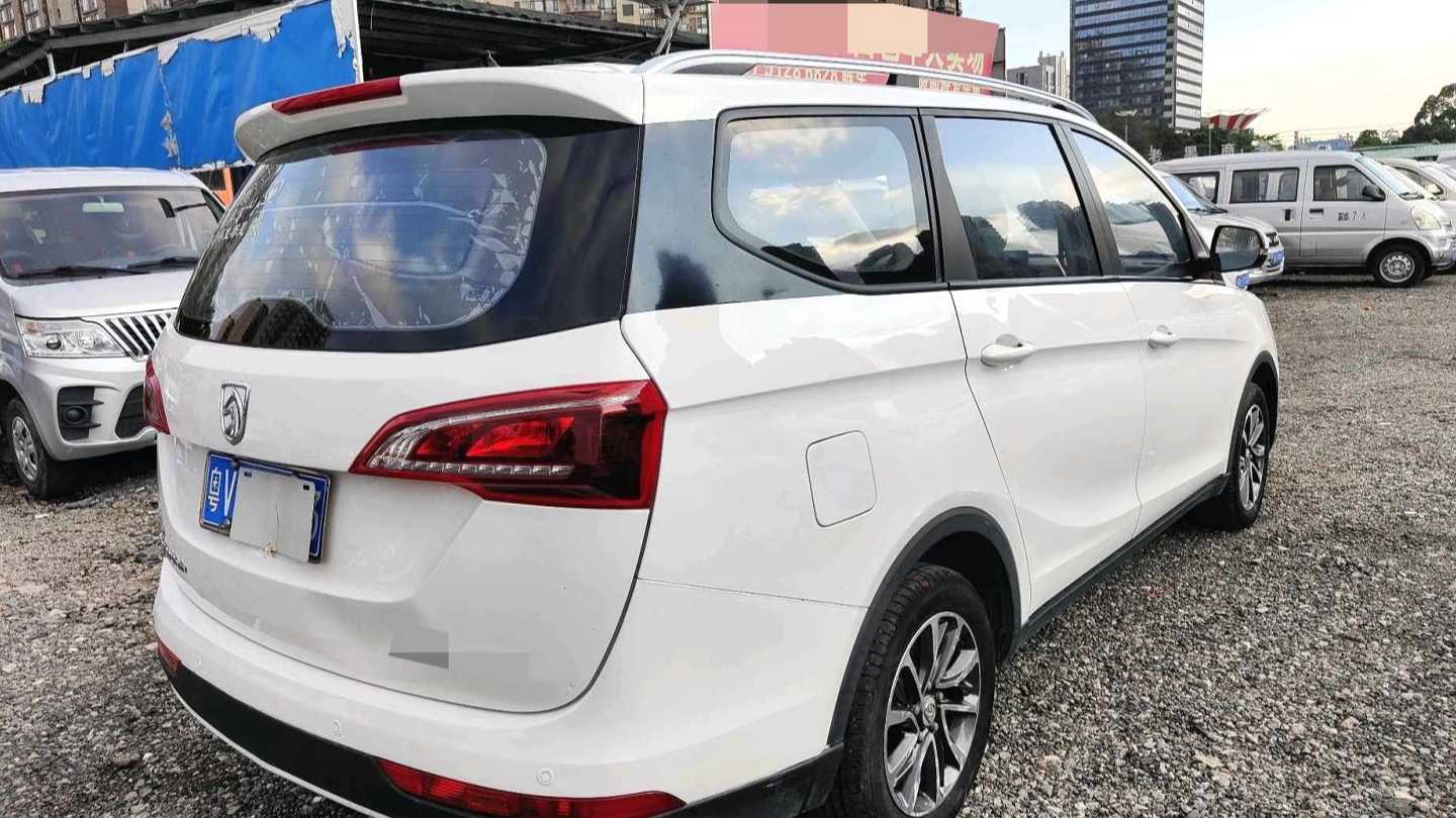 BAOJUN 730 2021 1.5T CVT Fashion 7-seater National V