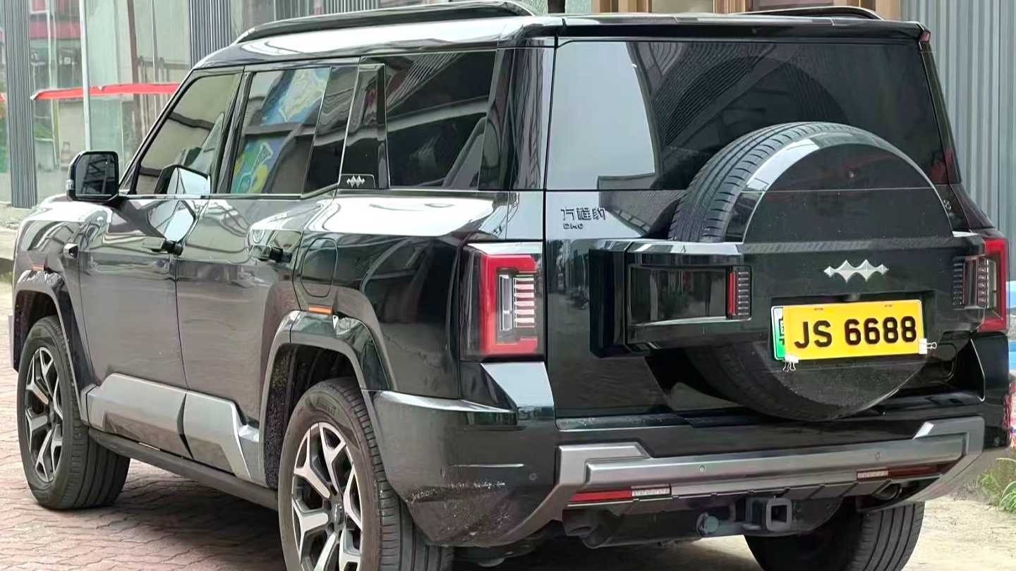 Formula Leopard‌ 8 2025 Zhiyong Flagship Edition 7-seater