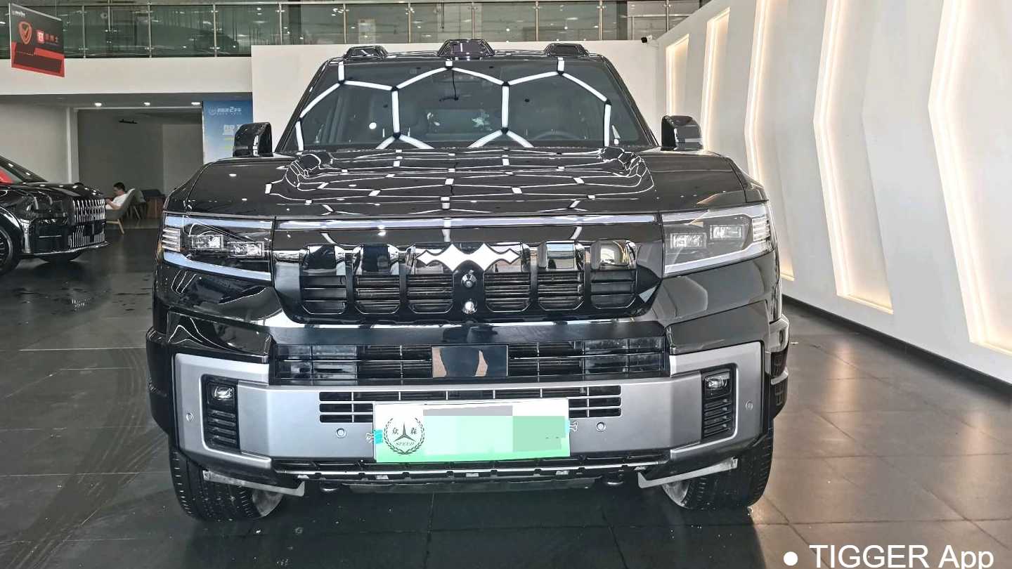 Formula Leopard‌ 8 2025 Zhiyong Flagship Edition 6-seater
