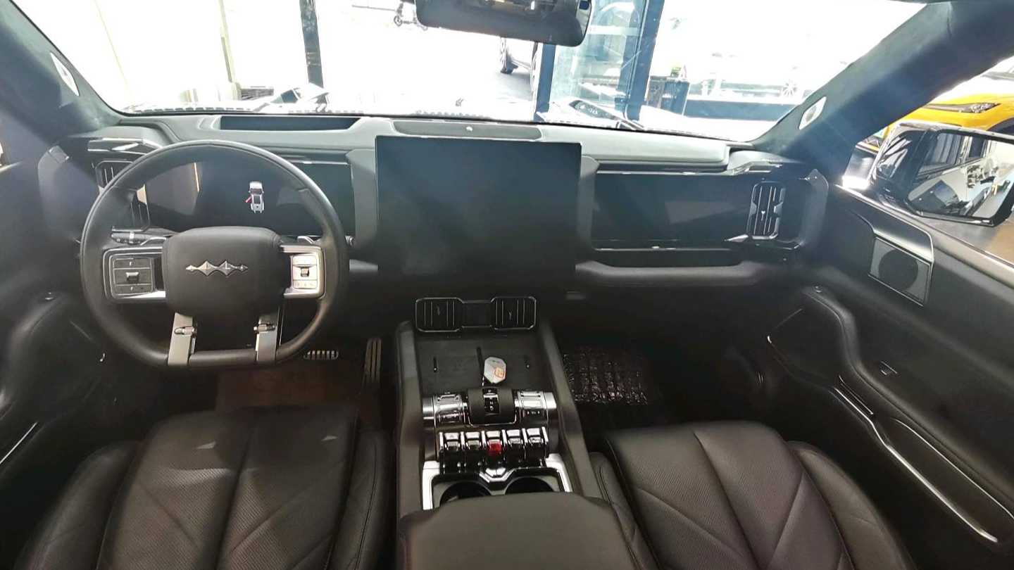 Formula Leopard‌ 8 2025 Zhiyong Flagship Edition 6-seater
