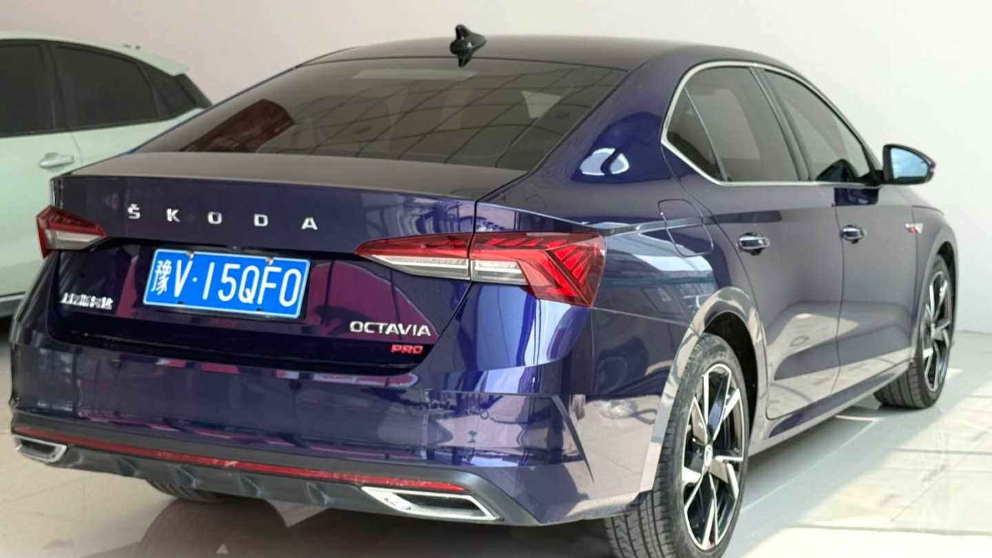 ŠKODA OCTAVIA 2022 PRO TSI280 Luxury Edition