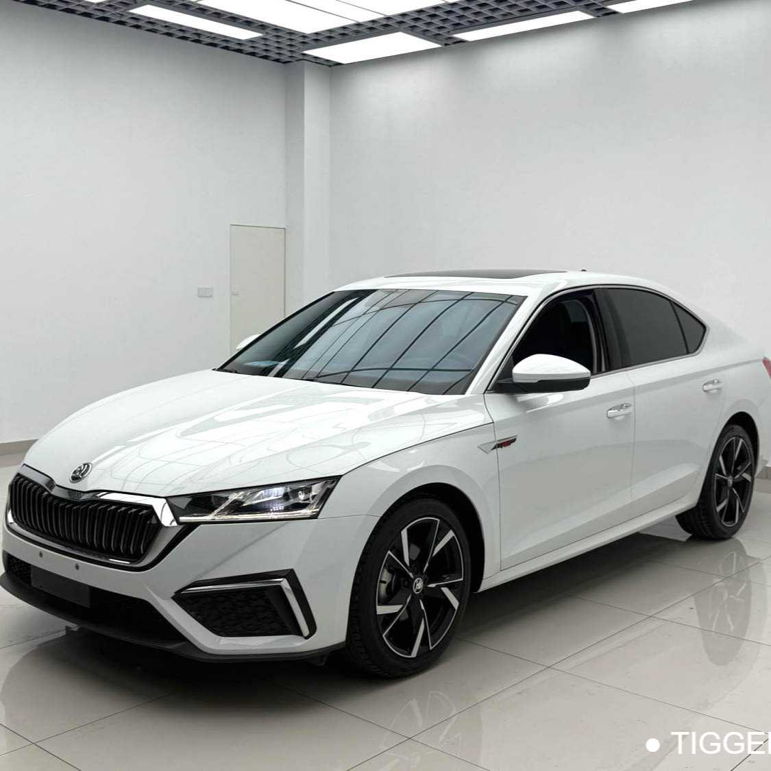ŠKODA OCTAVIA 2023 PRO TSI280 Premium Edition Подержанный автомобиль