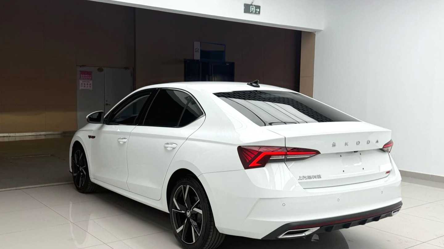 ŠKODA OCTAVIA 2023 PRO TSI280 Premium Edition