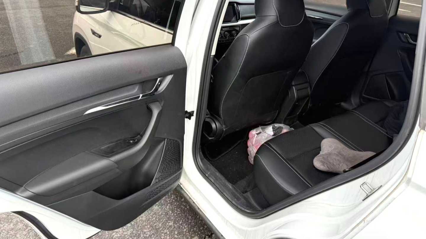 ŠKODA KAMIQ 2023 1.5L Automatic Comfort Edition