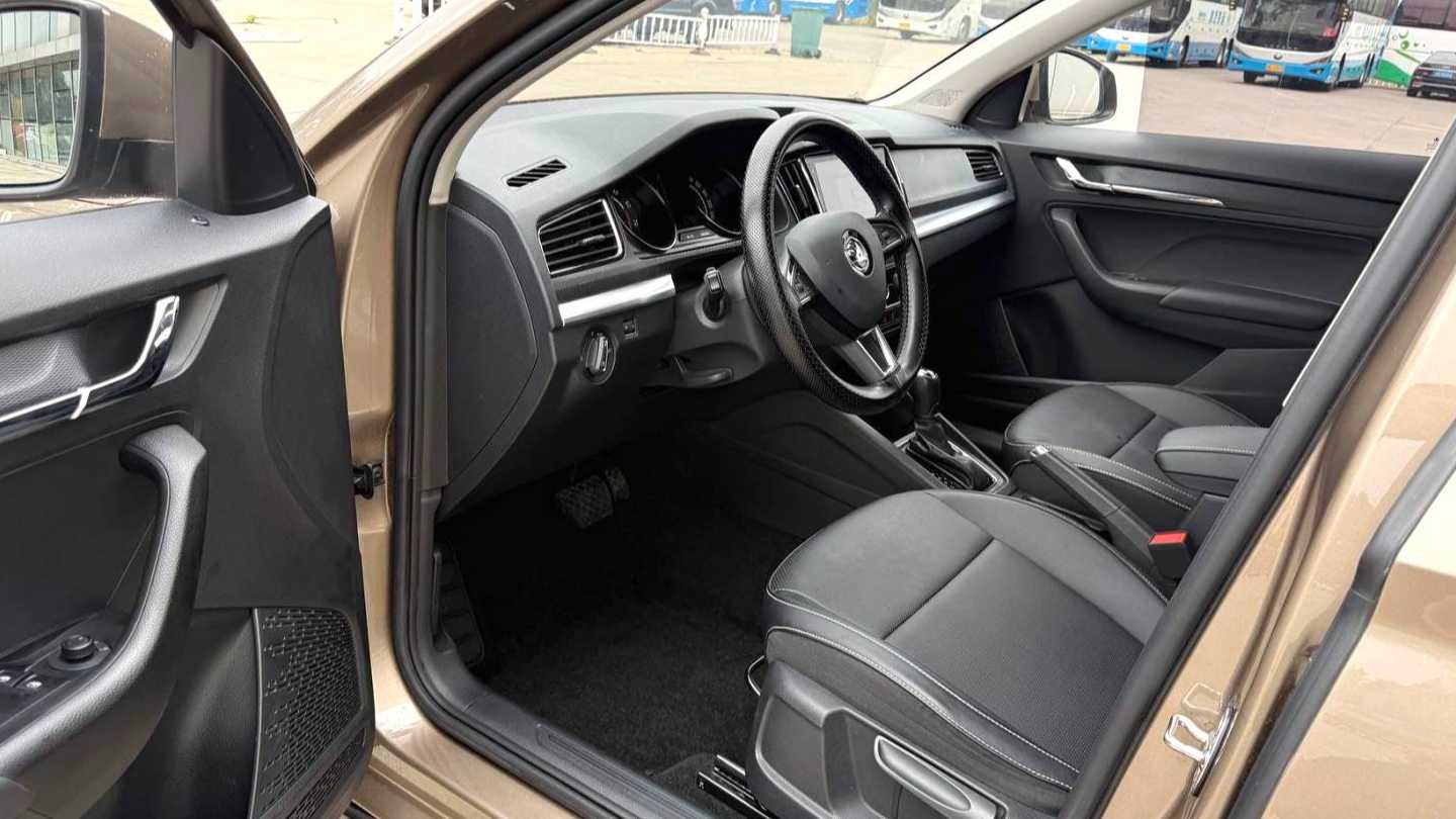 ŠKODA KAMIQ 2023 Upgraded 1.5L Automatic Comfort Edition