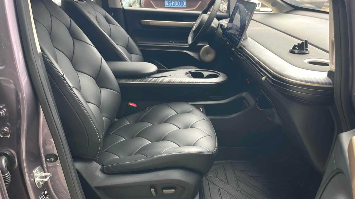 BAOJUN CloudEV‌ 2023 460 Max