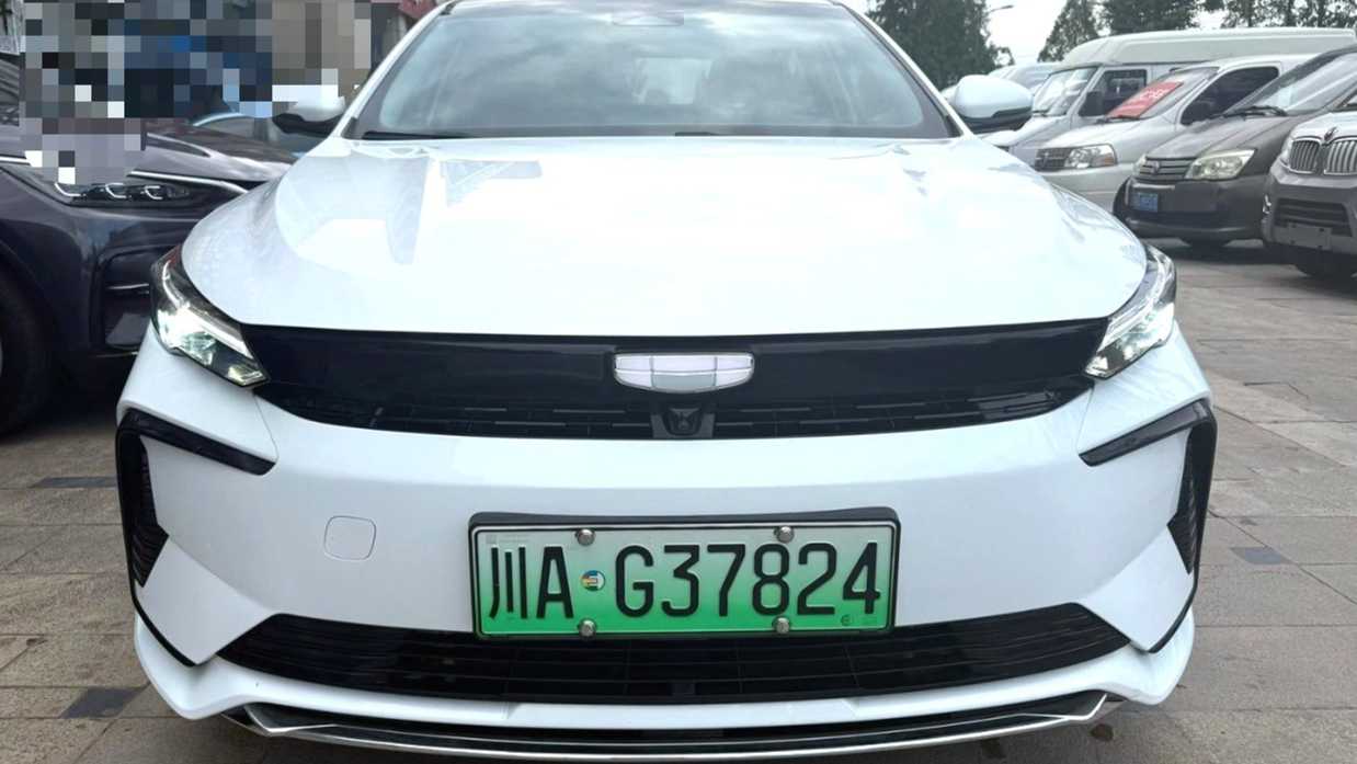 Geely EMGRAND L HiP 2024 Longteng 1.5TD-DHT Pro 100KM Excellence Edition