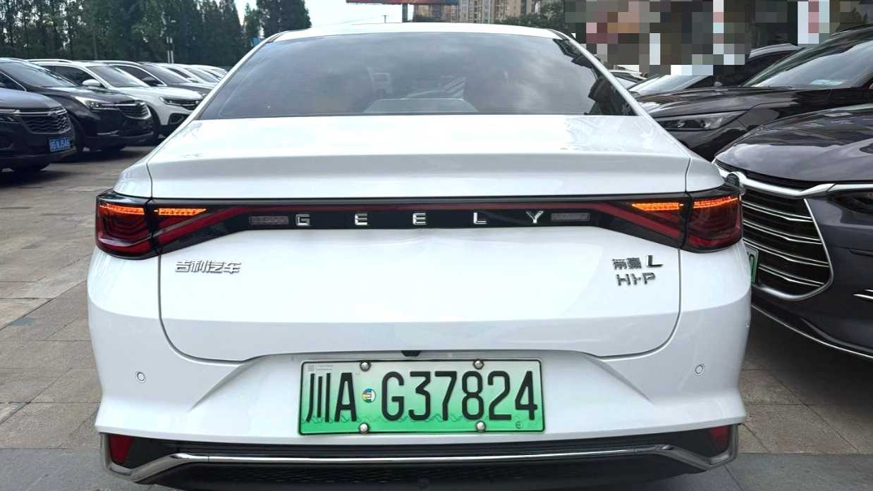 Geely EMGRAND L HiP 2024 Longteng 1.5TD-DHT Pro 100KM Excellence Edition