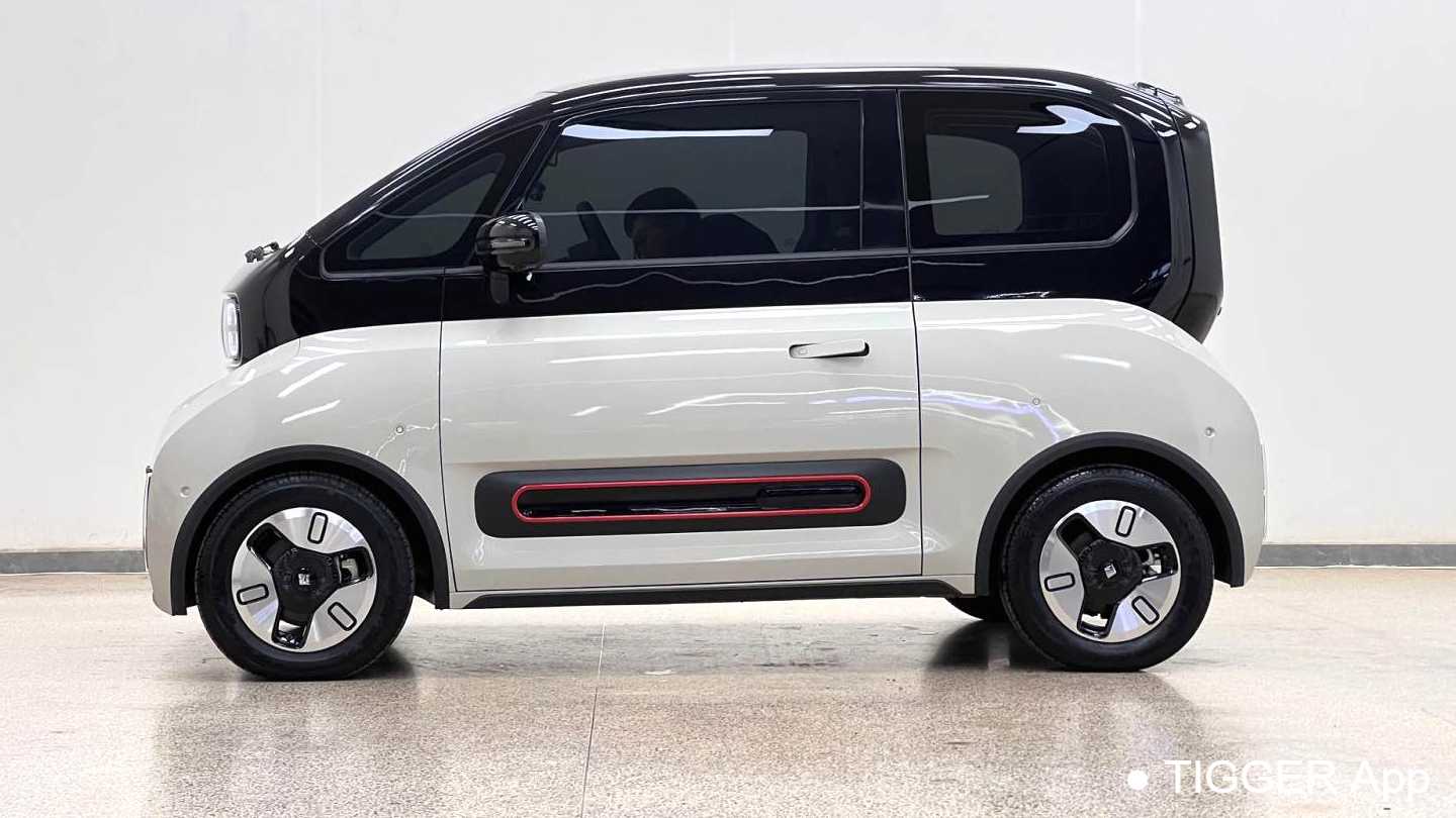 BAOJUN KiWi EV 2023 Intelligent luxury version of ternary lithium