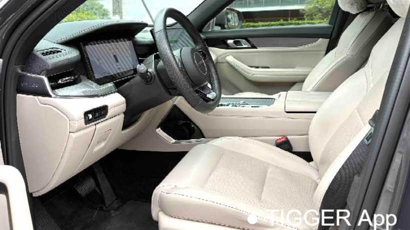 LYNK&CO 09 EM-P 2024 2.0TD EM-P four-wheel drive HALO six seater