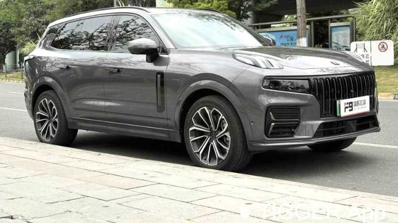 LYNK&CO 09 EM-P 2024 2.0TD EM-P four-wheel drive HALO six seater