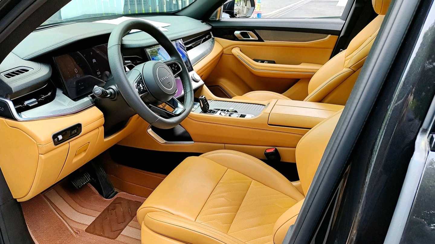 LYNK&CO 09 2024 2.0T four-wheel drive global version seven seater