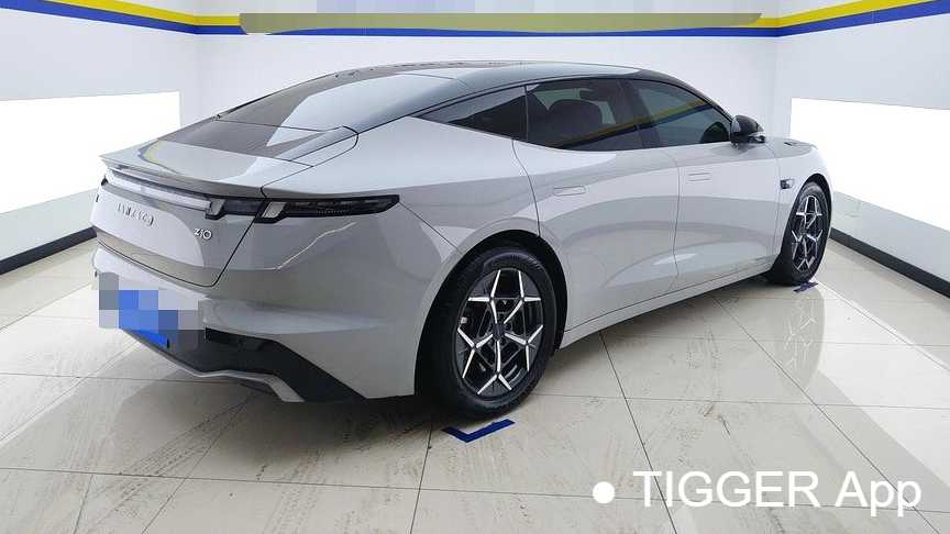 LYNK&CO Z10 2025 95kWh 766km rear wheel drive Max