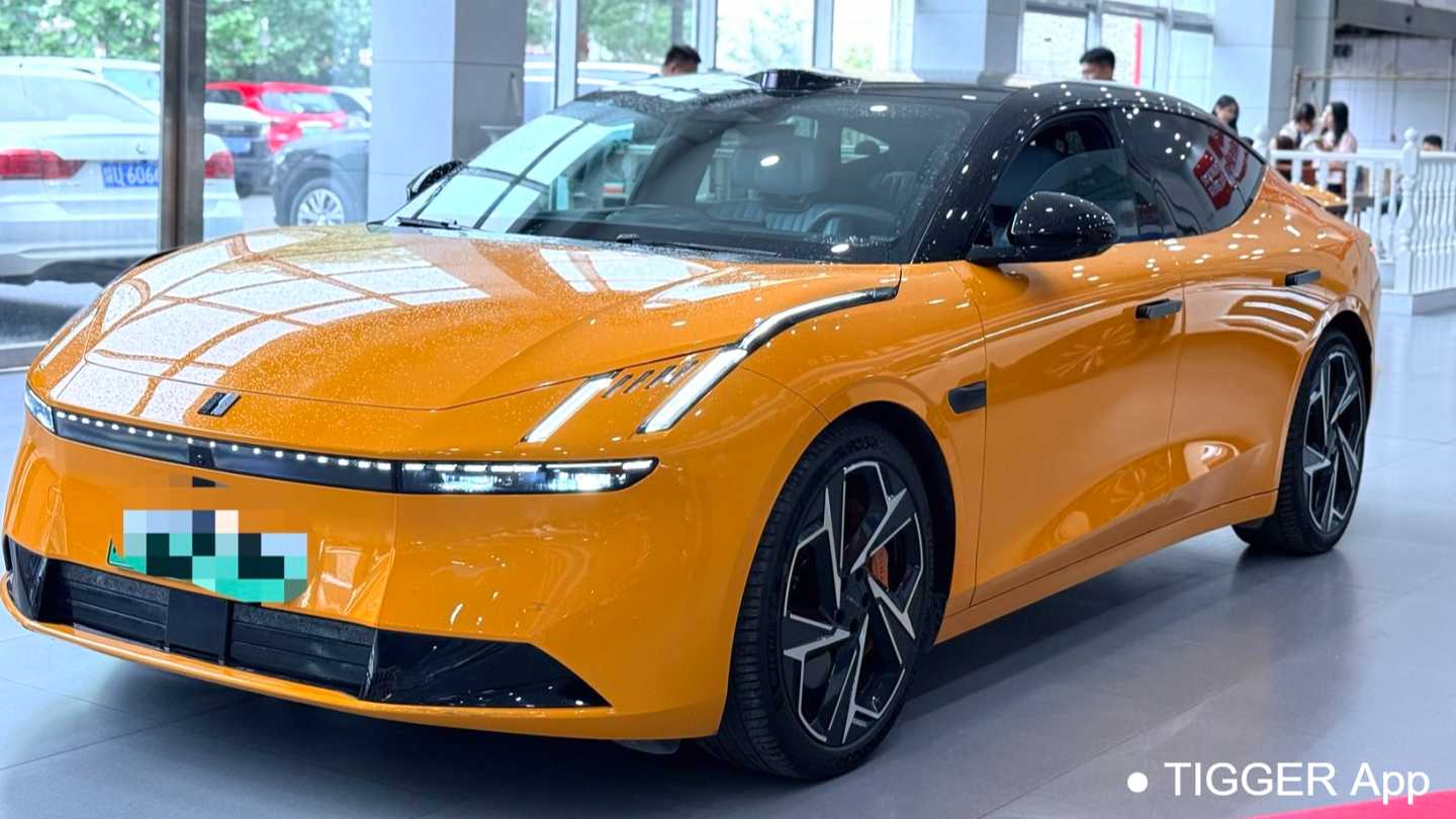 LYNK&CO Z10 2024 95kWh 702km four-wheel drive intelligent driving Ultra