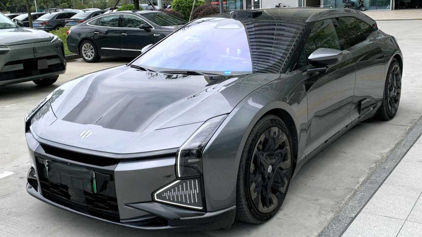 HiPhi Z 2023 Four seater version