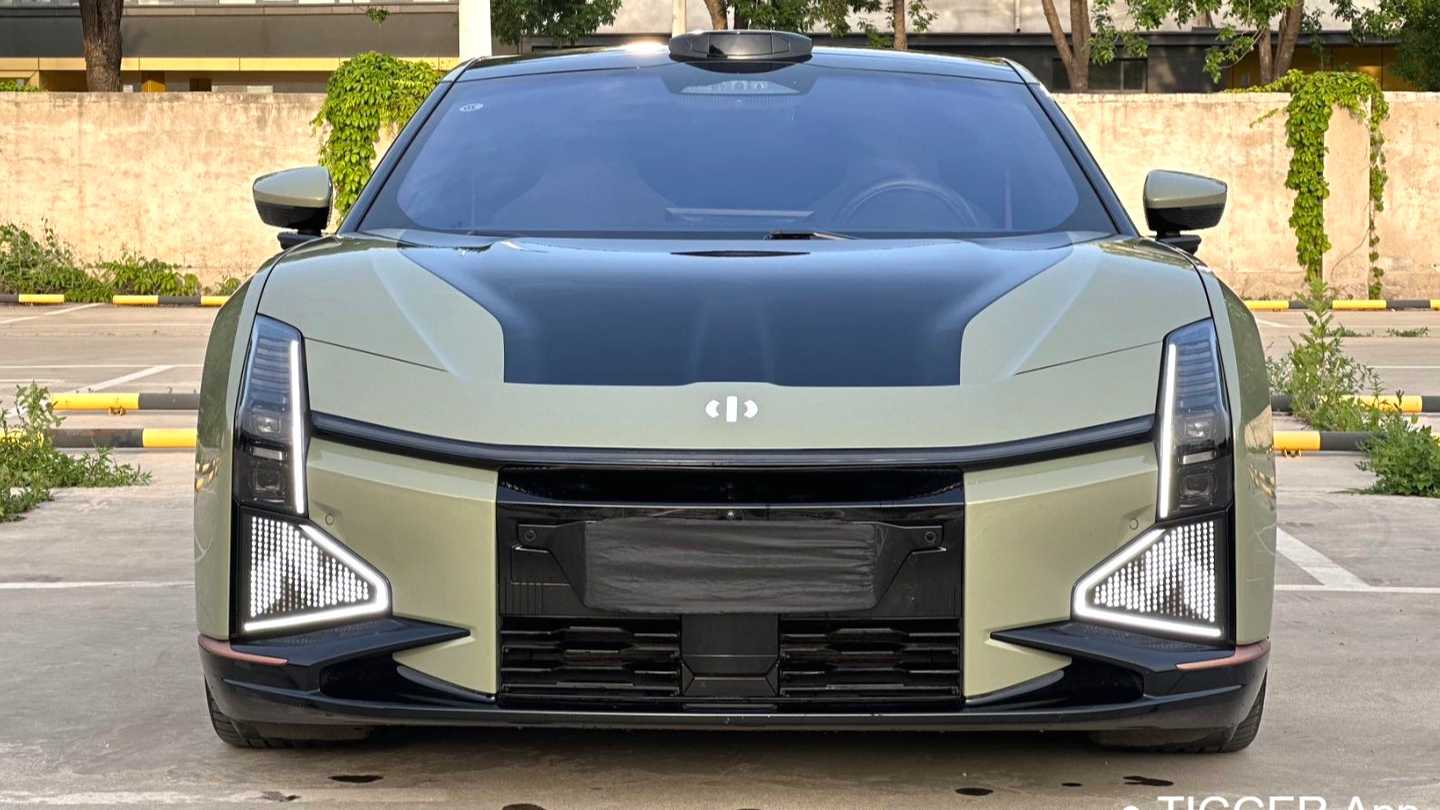HiPhi Z 2023 Four seater version