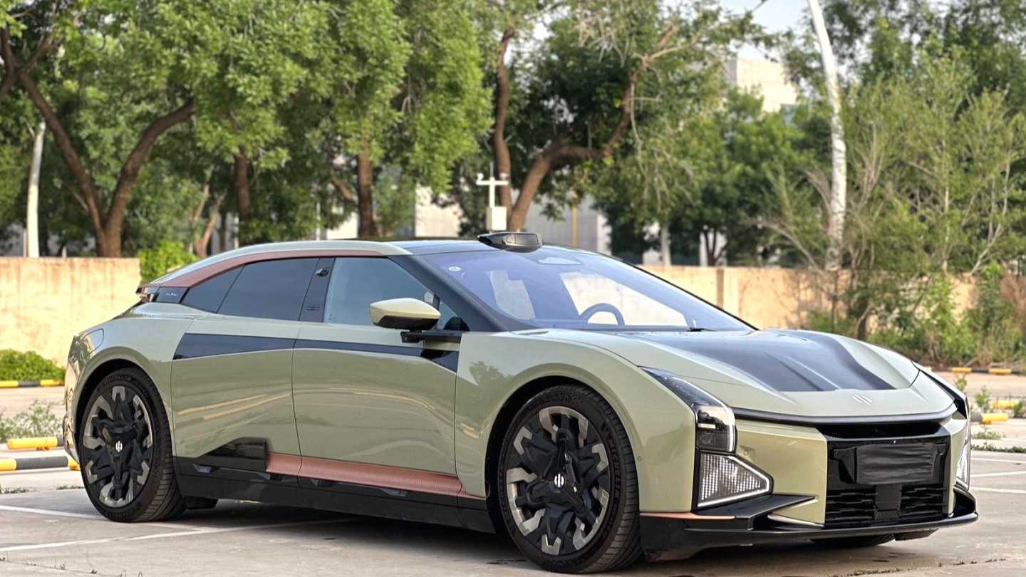 HiPhi Z 2023 Four seater version