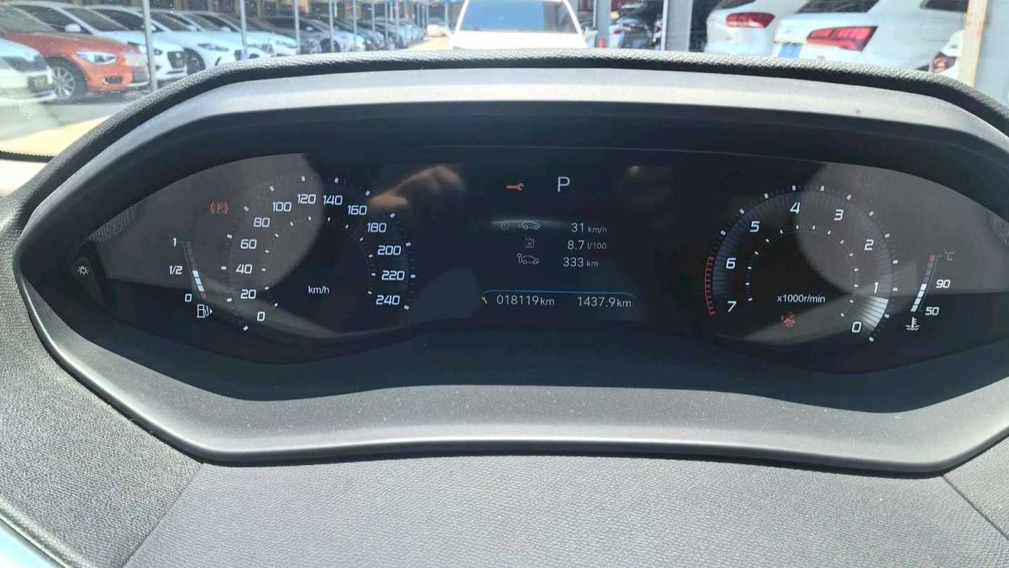 PEUGEOT 408 2022 1.6T Chasing Edition