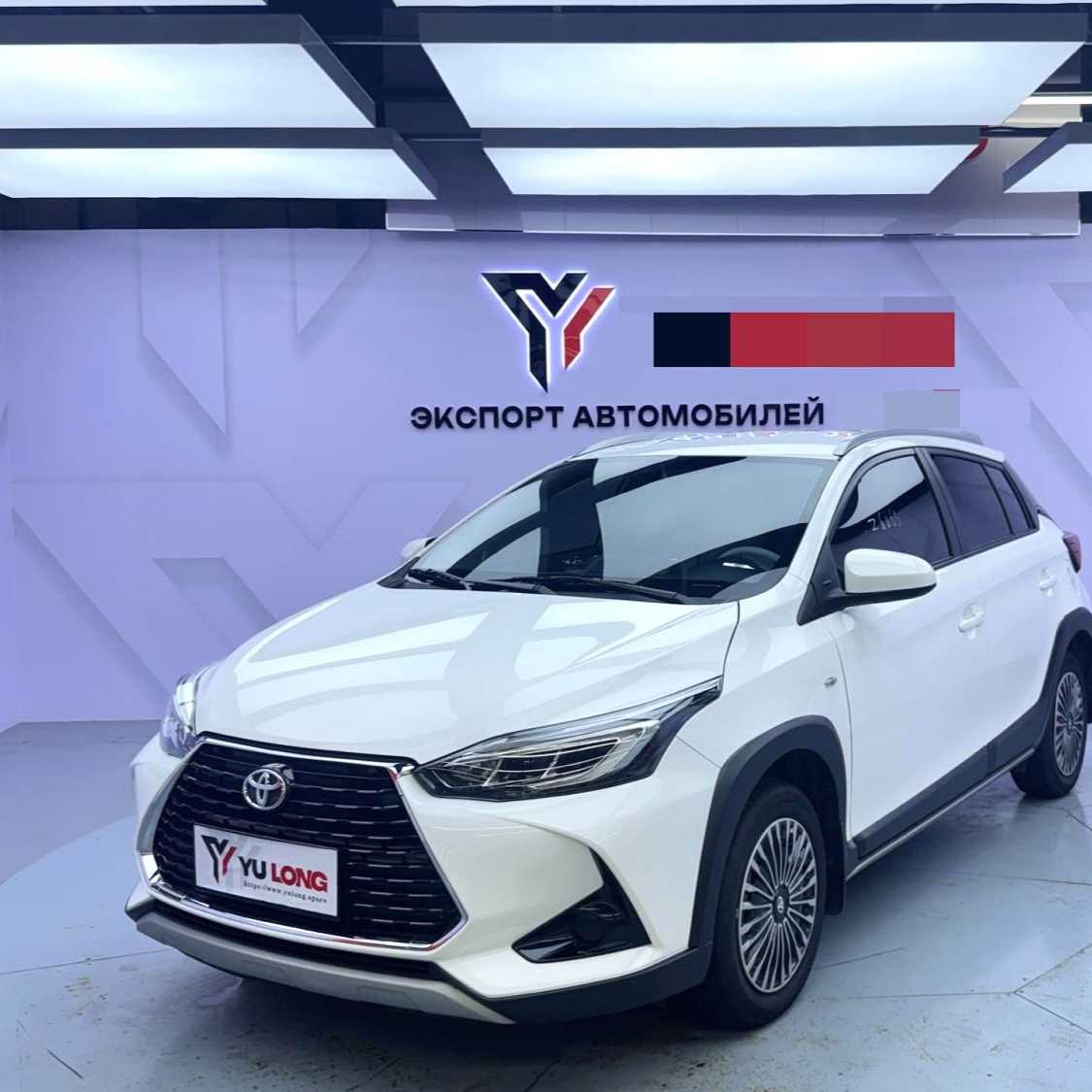 Toyota YARiS L Hatchback 2022 1.5L CVT Leading PLUS Edition Подержанный автомобиль