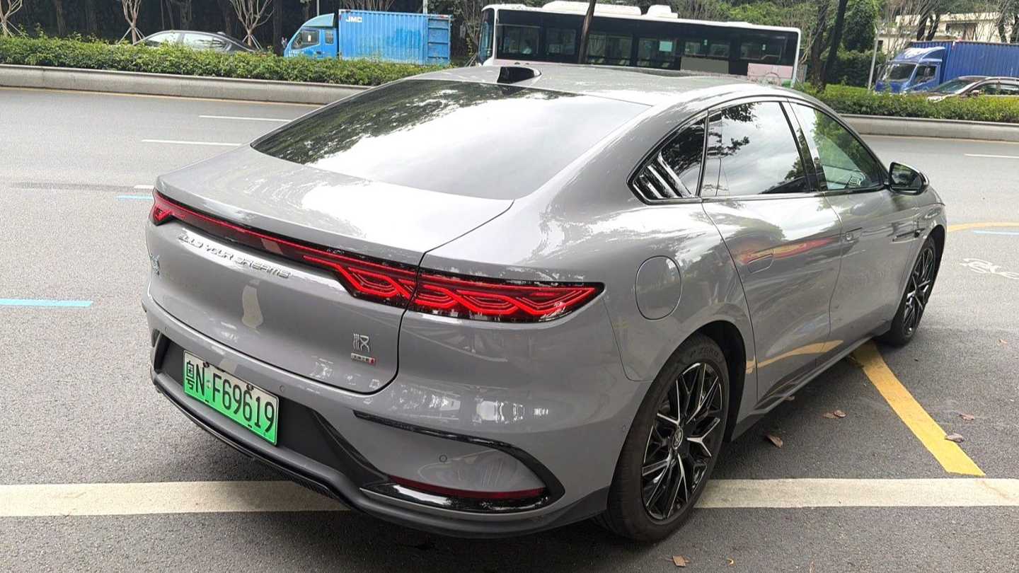 BYD HAN 2025 DM-i 125KM LiDAR Intelligent Driving Type