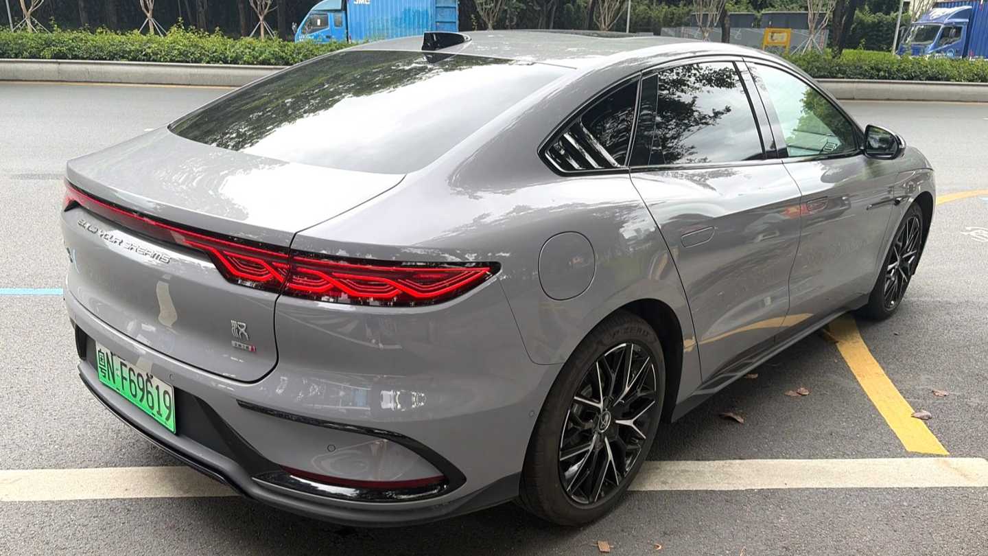 BYD HAN 2025 DM-i 125KM LiDAR Intelligent Driving Type