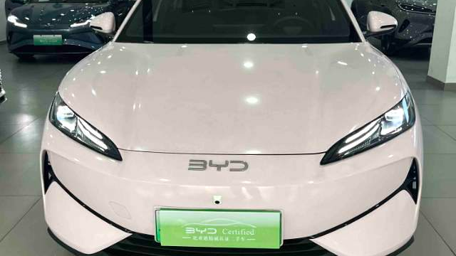 BYD e7 2025 520 Intelligent Travel Edition