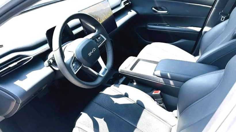 BYD e7 2025 520 Intelligent Travel Edition