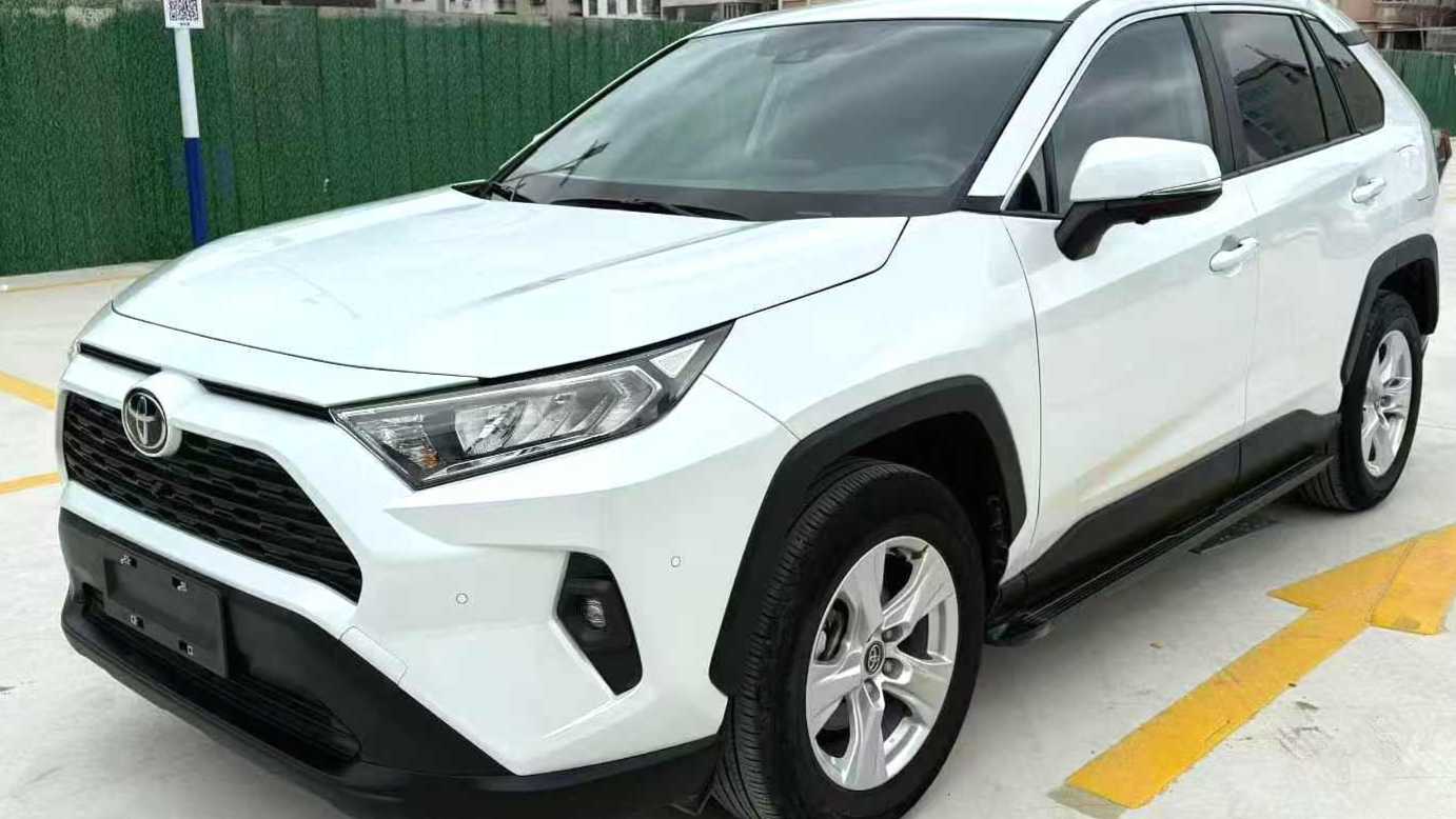 Toyota RAV4 2023 2.0L CVT two wheel drive urban version