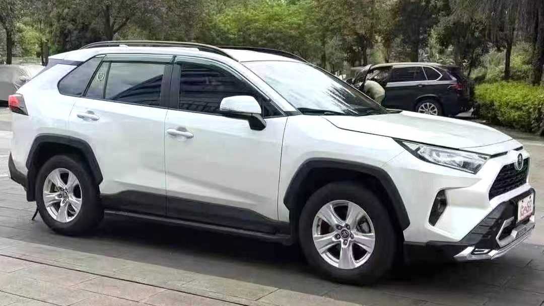 Toyota RAV4 2023 2.0L CVT two wheel drive urban version