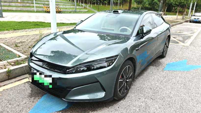 BYD HAN L 2025 DM-i 200KM laser radar premium model