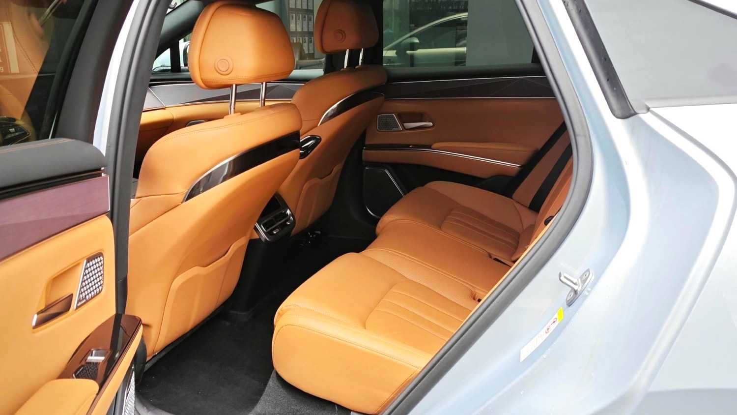 BYD HAN L 2025 EV four-wheel drive LiDAR flagship model
