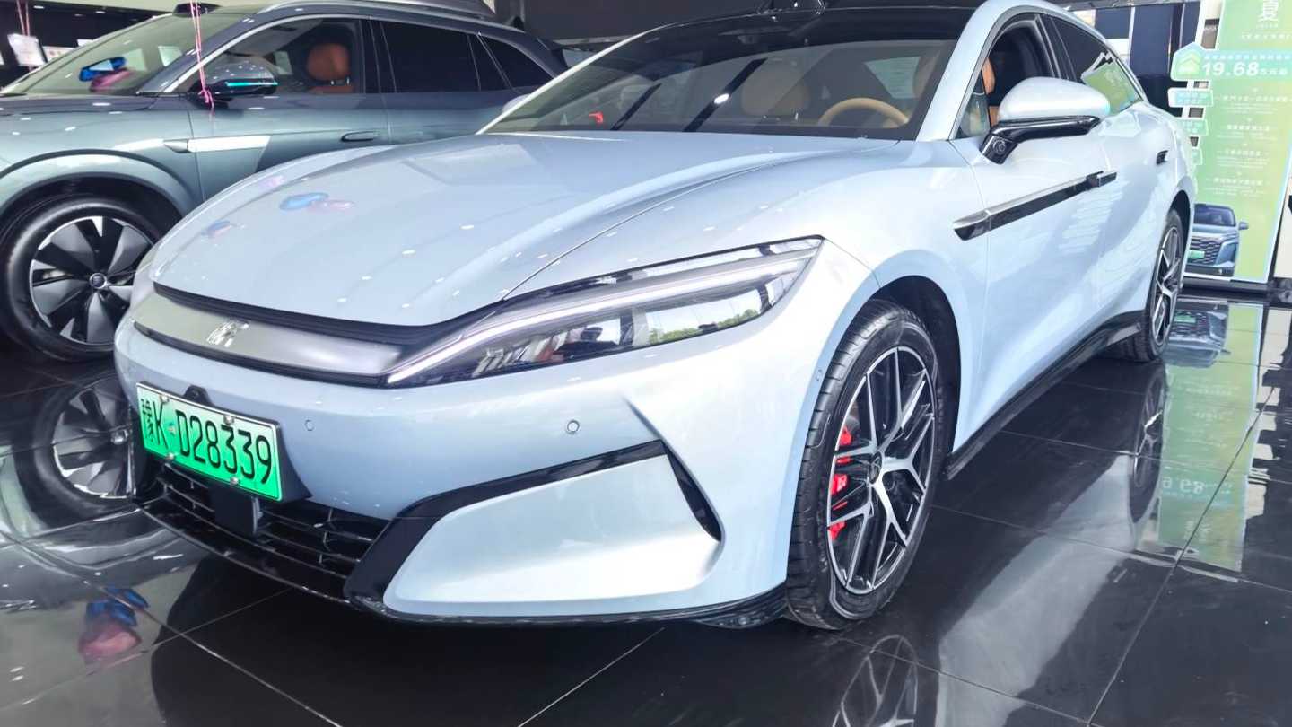 BYD HAN L 2025 EV four-wheel drive LiDAR flagship model