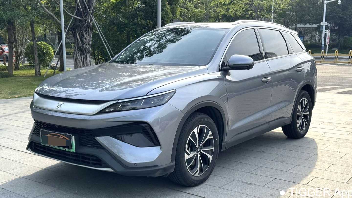 BYD SONG Pro 2025 The second-generation DM-i 115KM Superb