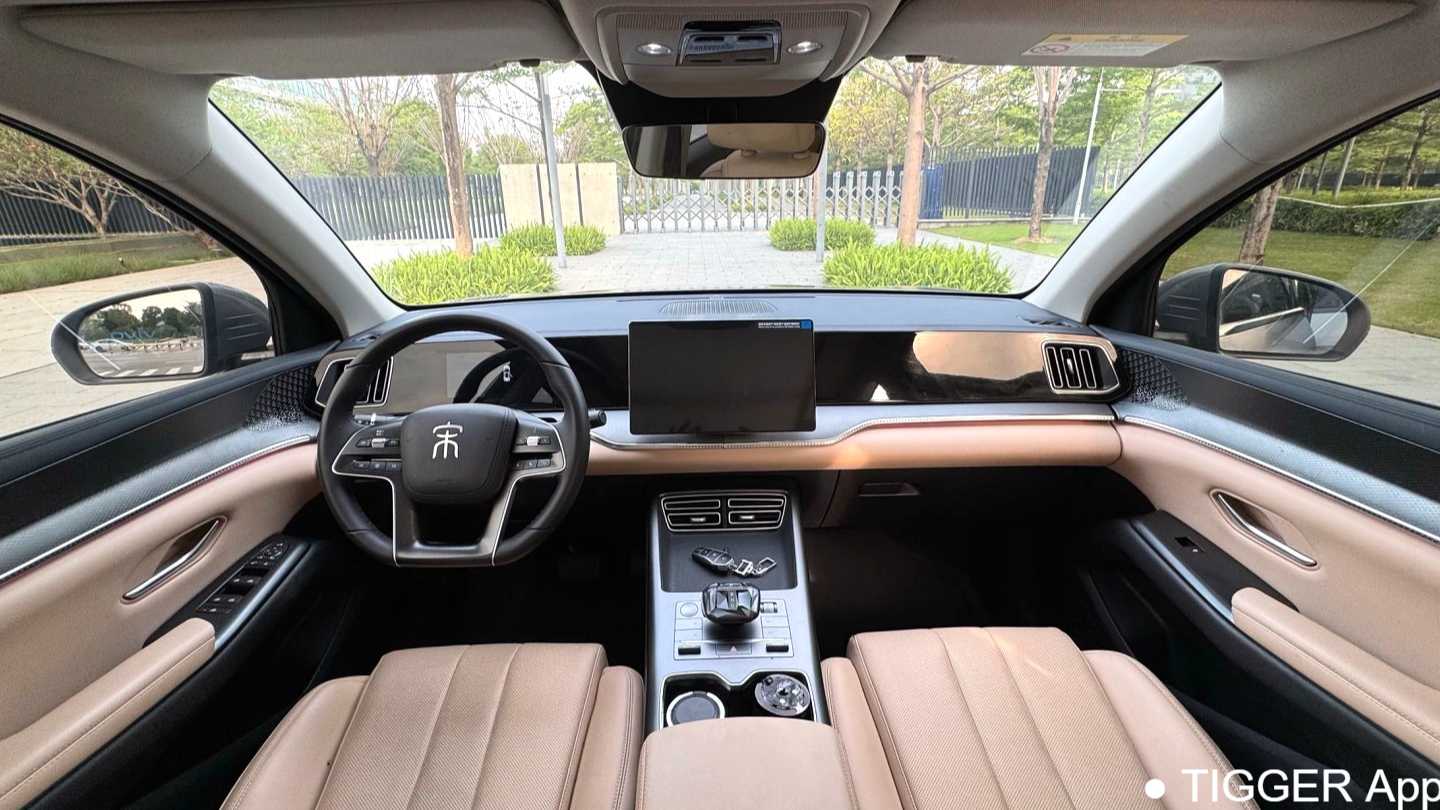 BYD SONG Pro 2025 The second-generation DM-i 115KM Superb