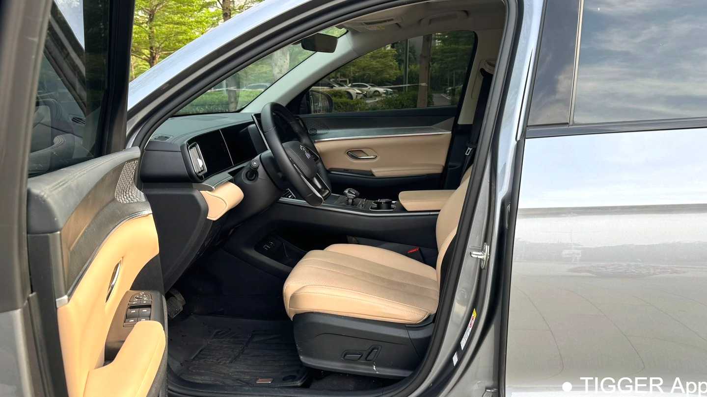 BYD SONG Pro 2025 The second-generation DM-i 115KM Superb